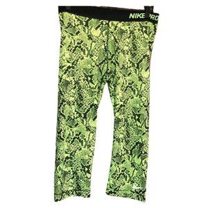 Nike Pro Green Snake Skin crop leggings size Large